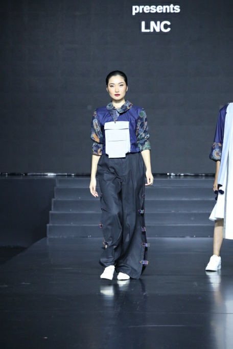 BBPLK Semarang tampil di Jakarta Fashion Trend  2022 yang bertempat di Soehanna Hall, The Energy Building, Jakarta, Rabu (9/2)